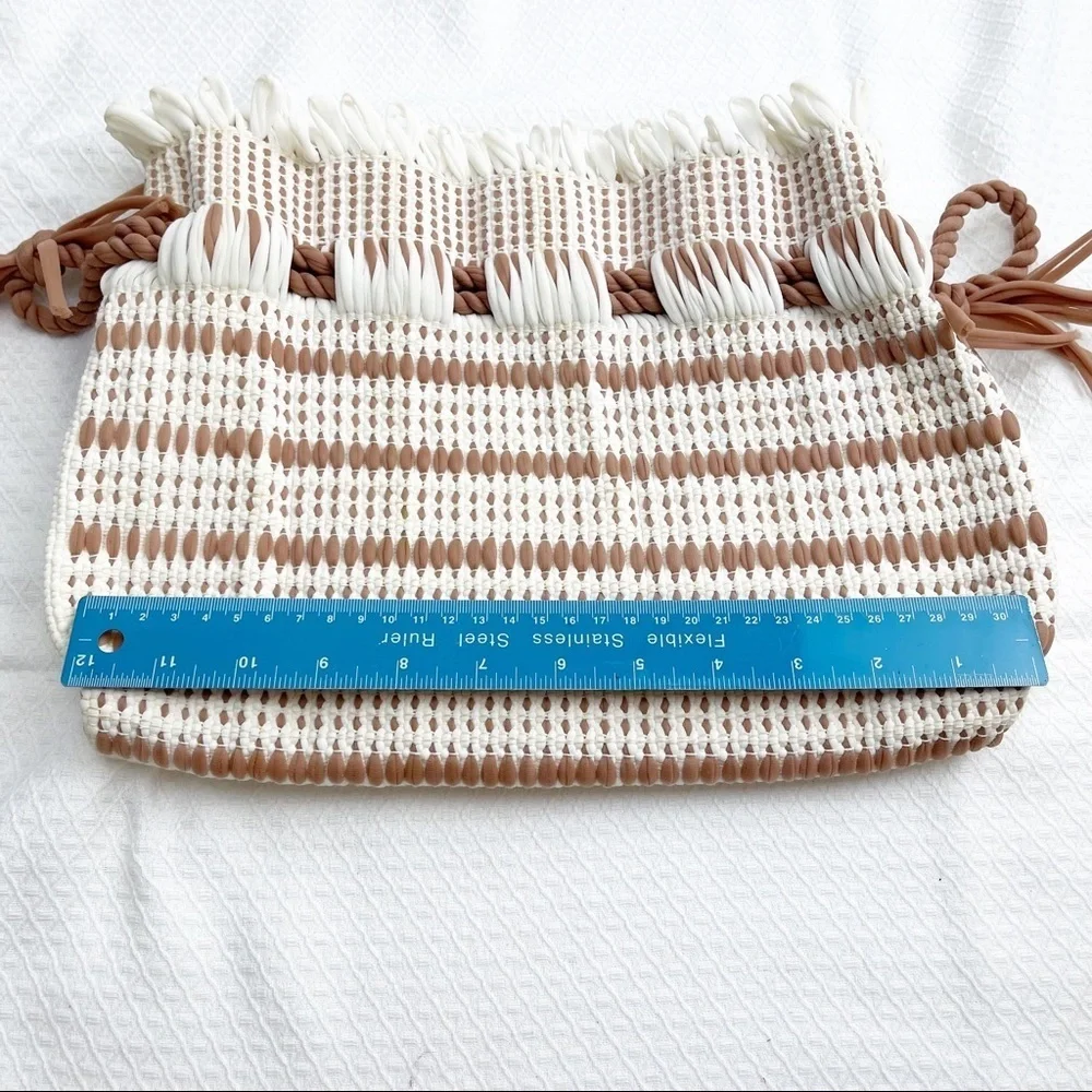 Handmade Stripe Crochet Pouch Cream Beige Tan Brown Pull‎ String Closure Sac Bag